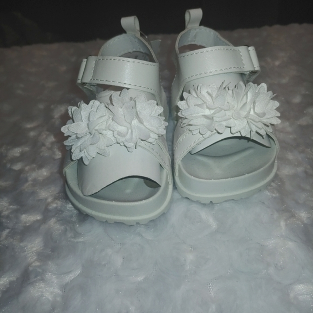 Shoes - Picture 10 of 10
